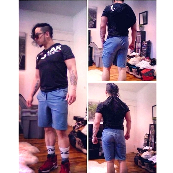 I am not for sale π - Picture 6 of 17